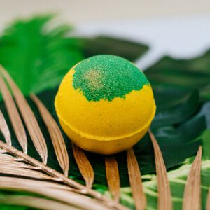 Pineapple Punch Bath Bomb - Jumbo 180g
