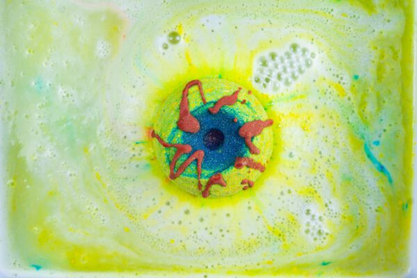 DSC06356.jpg Eyeball Bath Bomb